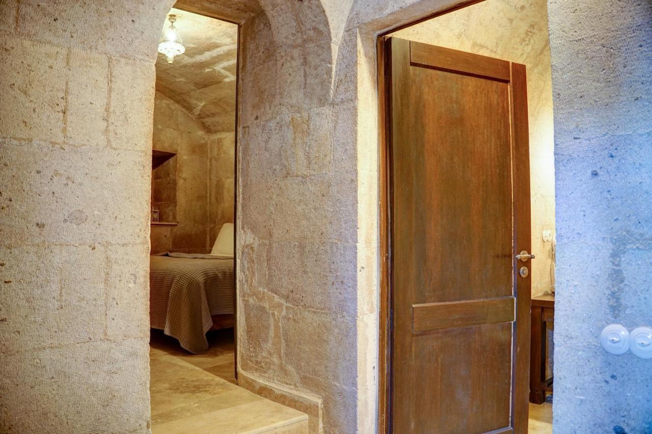 Karma Cappadocia Bed and Breakfast Üçhisar Buitenkant foto