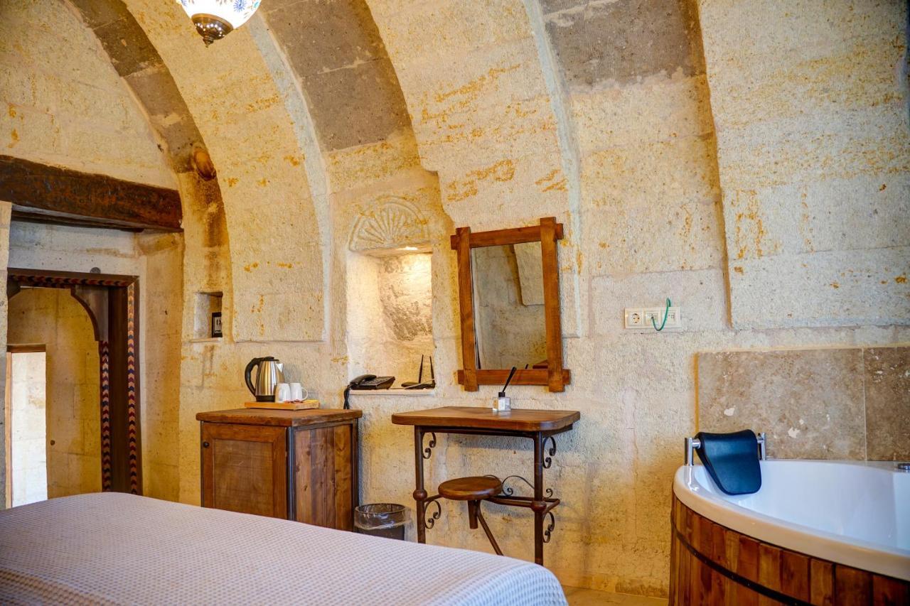 Karma Cappadocia Bed and Breakfast Üçhisar Buitenkant foto