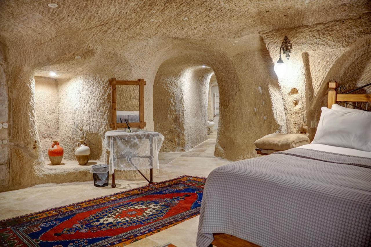 Karma Cappadocia Bed and Breakfast Üçhisar Buitenkant foto