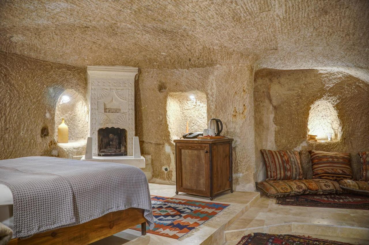Karma Cappadocia Bed and Breakfast Üçhisar Buitenkant foto