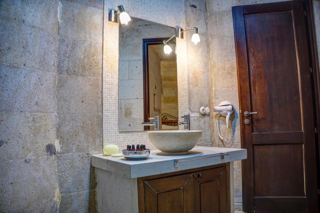 Karma Cappadocia Bed and Breakfast Üçhisar Buitenkant foto